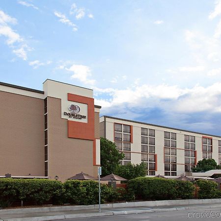Doubletree By Hilton San Bernardino Ξενοδοχείο Εξωτερικό φωτογραφία