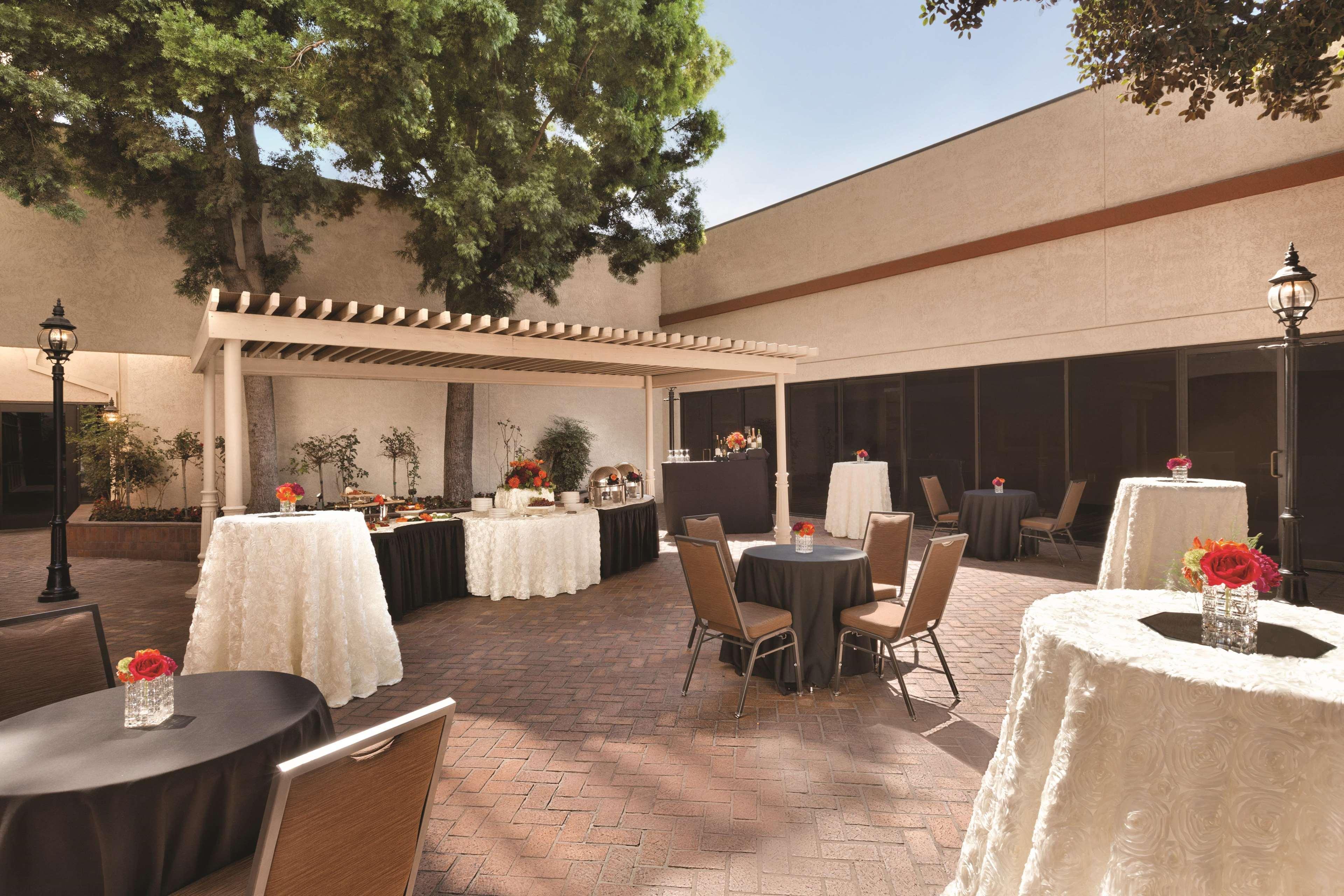 Doubletree By Hilton San Bernardino Ξενοδοχείο Εξωτερικό φωτογραφία