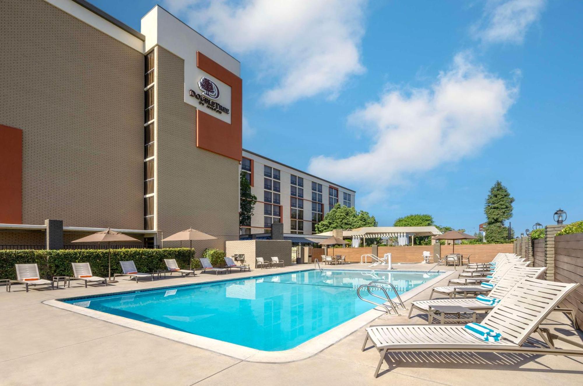 Doubletree By Hilton San Bernardino Ξενοδοχείο Εξωτερικό φωτογραφία