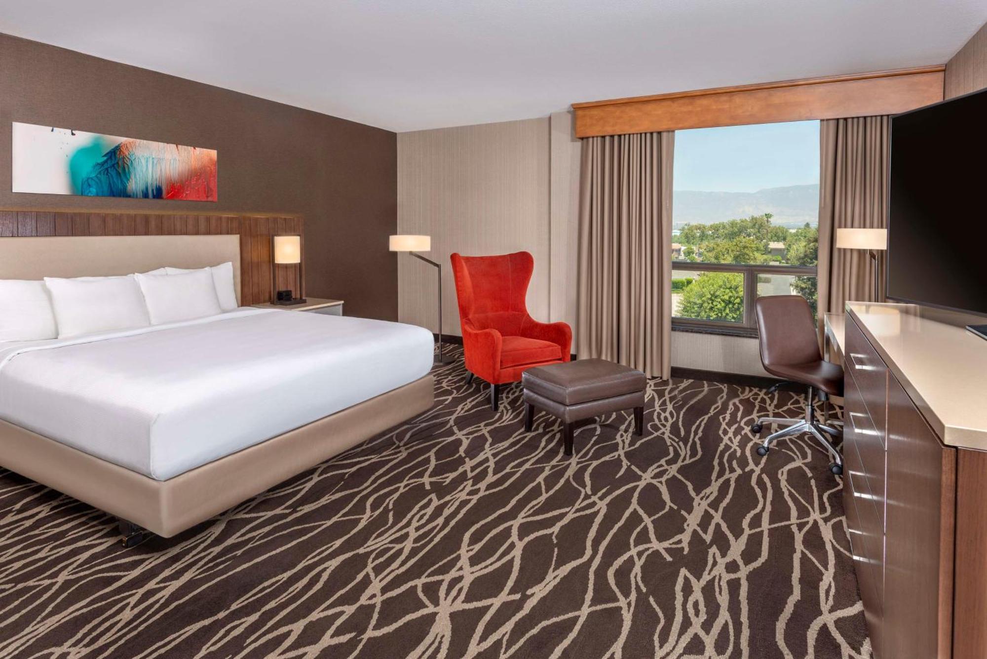 Doubletree By Hilton San Bernardino Ξενοδοχείο Εξωτερικό φωτογραφία